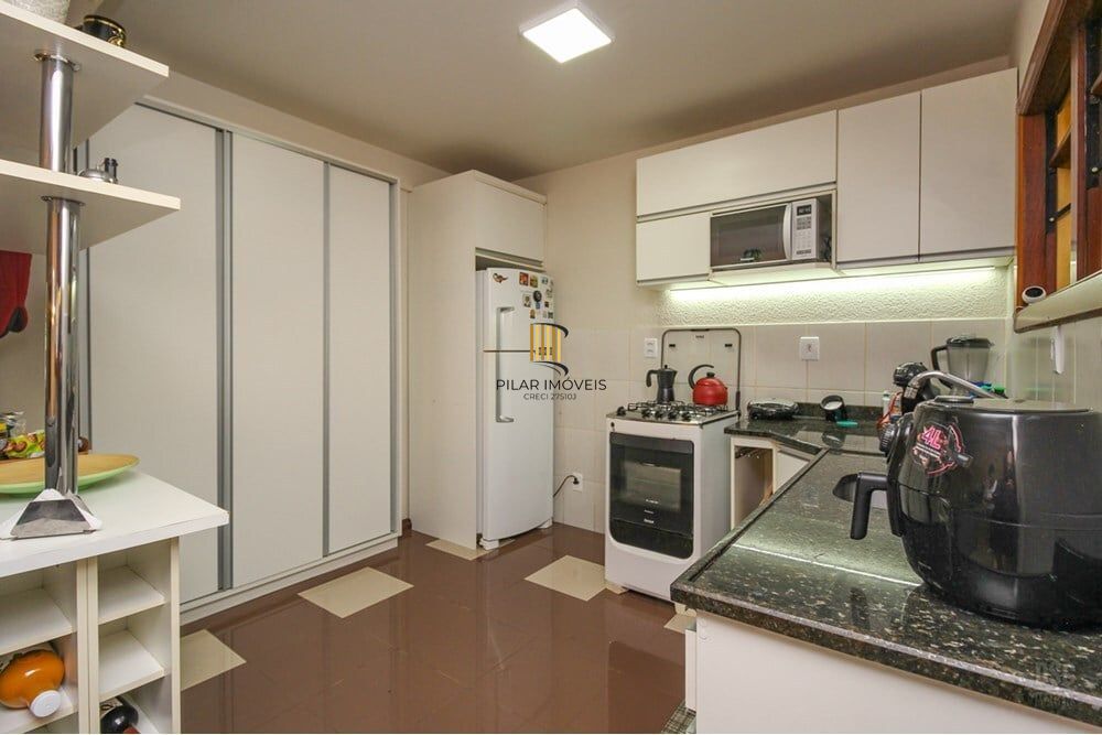 Casa 3 dormitórios no bairro Espírito Santo