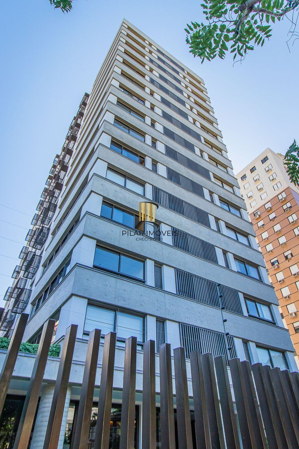Apartamento 3 dormitórios no bairro Menino Deus