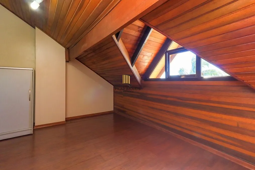 Casa 3 dormitórios no bairro Sarandi