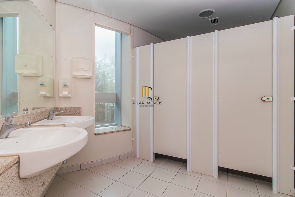 Sala Comercial no bairro Chácara das Pedras