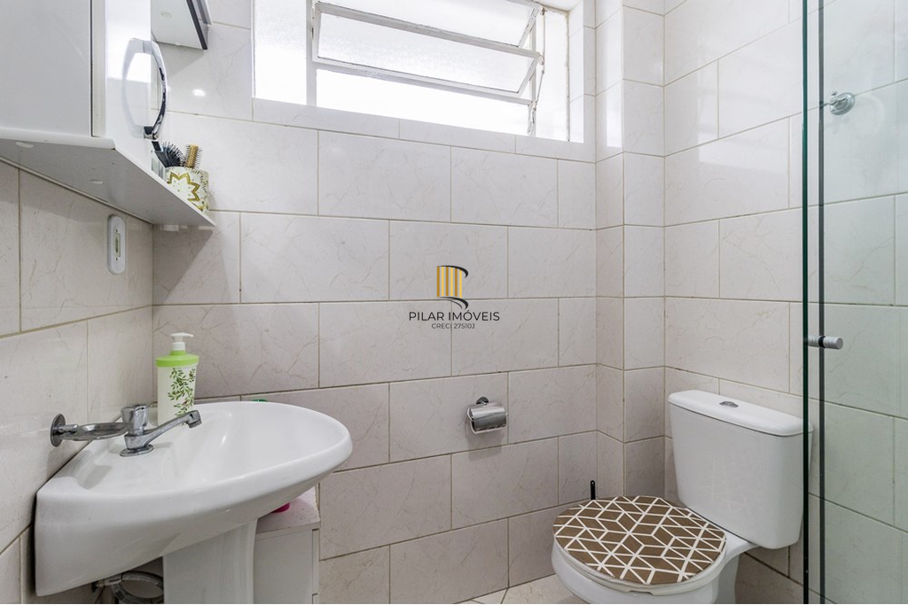 Apartamento 2 dormitórios no bairro São Sebastião