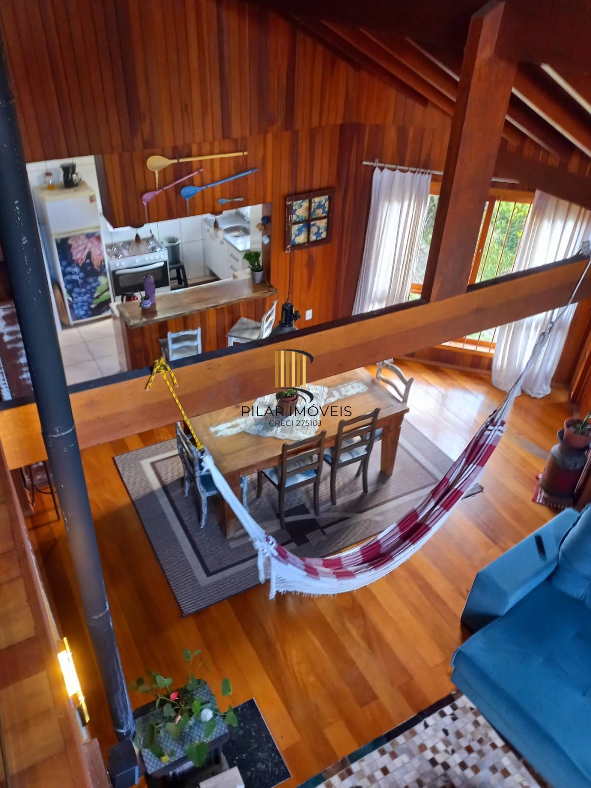 Excelente casa, 03 dorm com suite, 150 m²