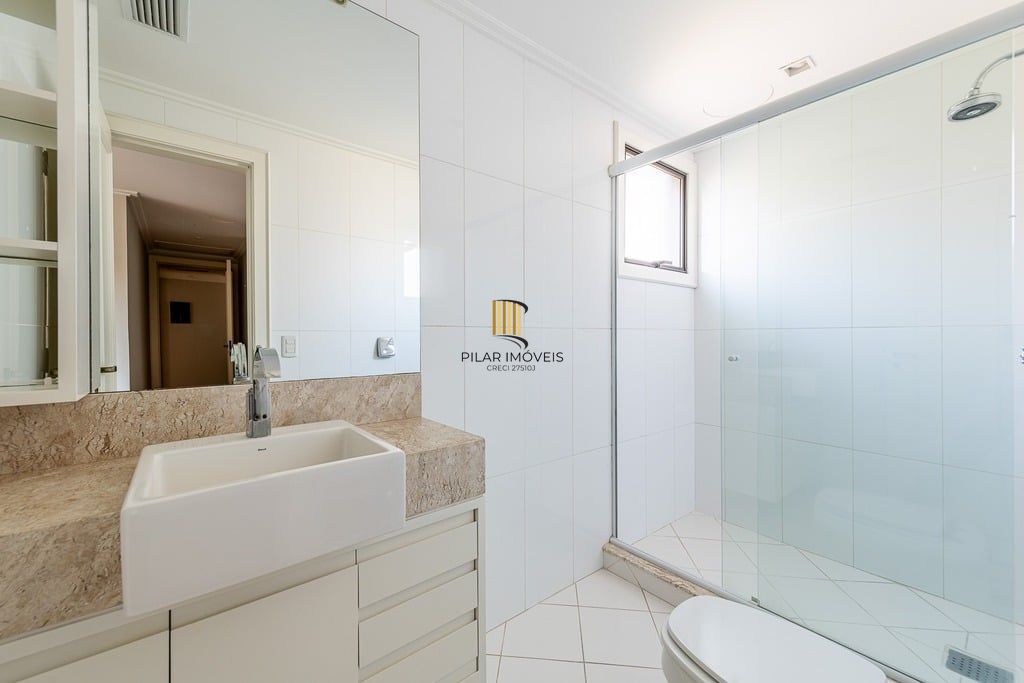 Apartamento 4 dormitórios no bairro Bela Vista