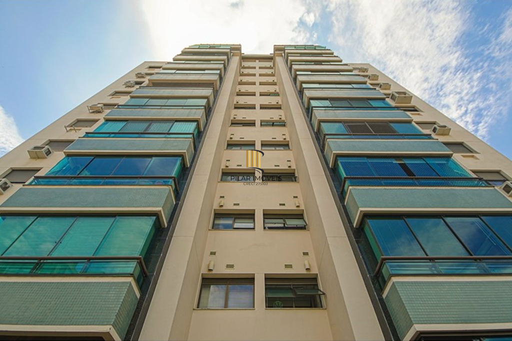 Apartamento 3 dormitórios no bairro Menino Deus