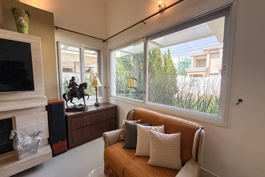 Casa 4 dormitórios no bairro Estância Velha