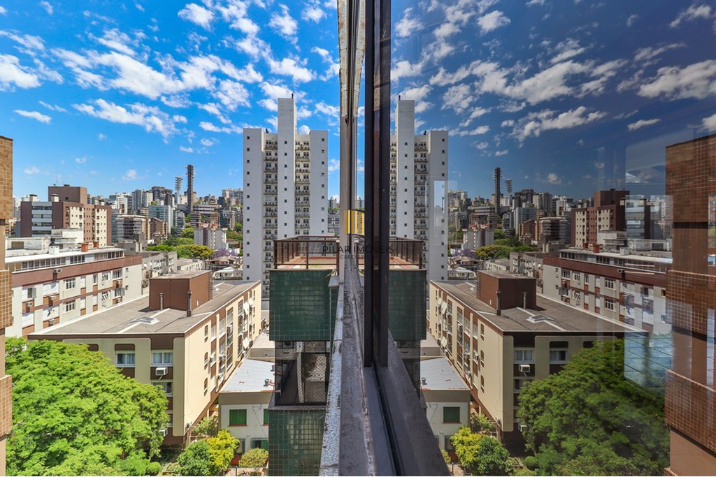 Cobertura 3 dormitórios no bairro Petrópolis