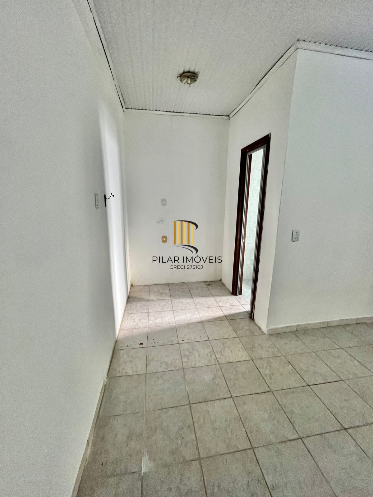 Casa de 2 dormitórios, sendo 1 suíte no Barrio Parque da Matriz, em Cachoeirinha