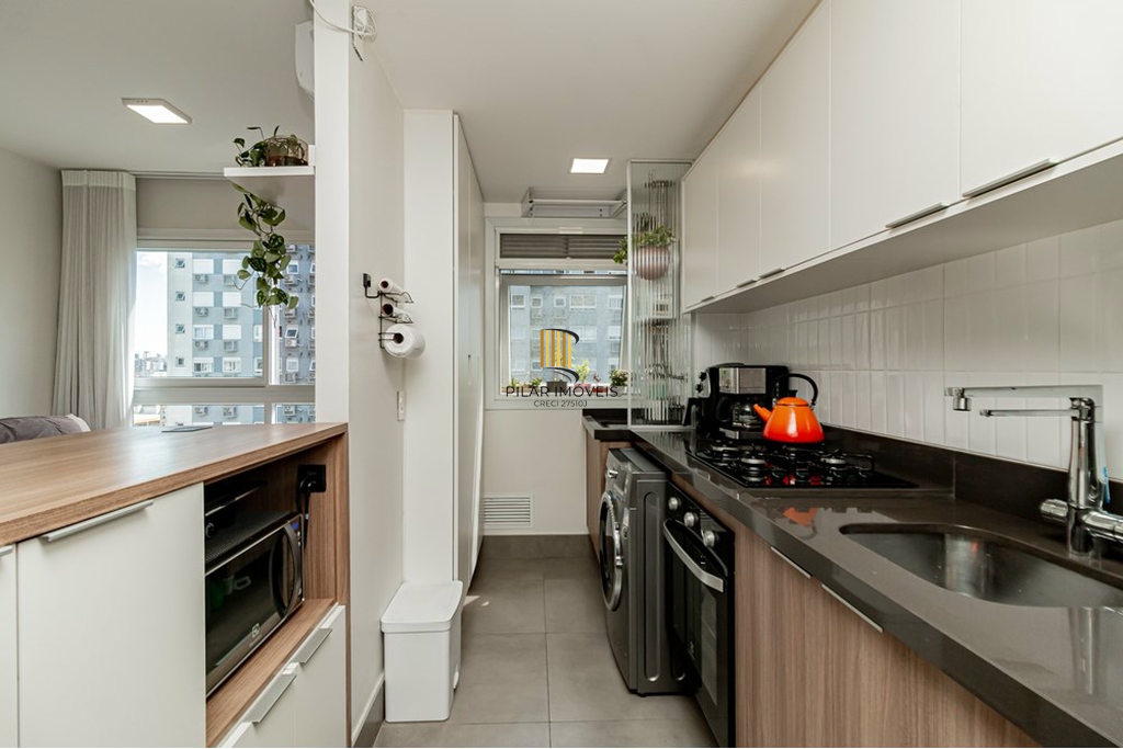 Apartamento 2 dormitórios no bairro São Sebastião