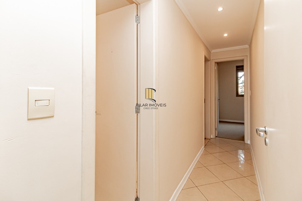 Apartamento 2 dormitórios no bairro Jardim Floresta