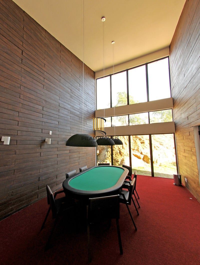 Terreno no bairro Morro Santana