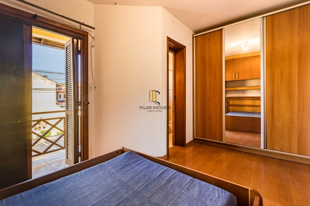 Casa de Condomínio 2 dormitórios no bairro Aberta dos Morros