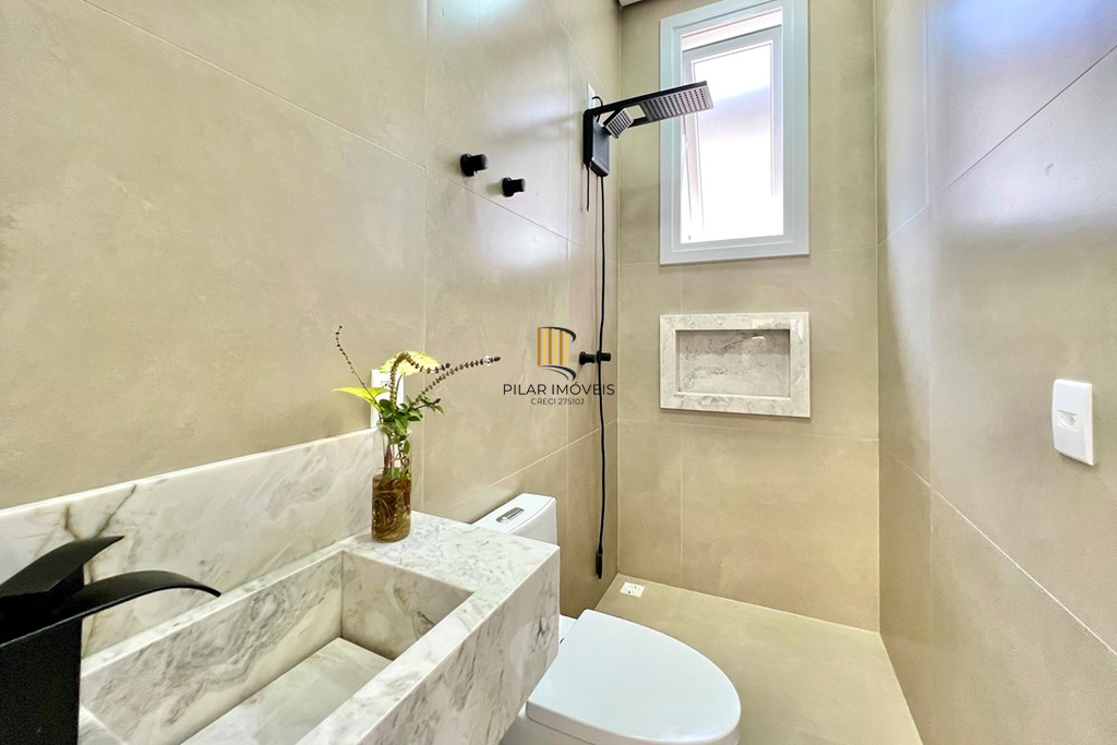 Casa de Condomínio 3 dormitórios no bairro Sanga Funda