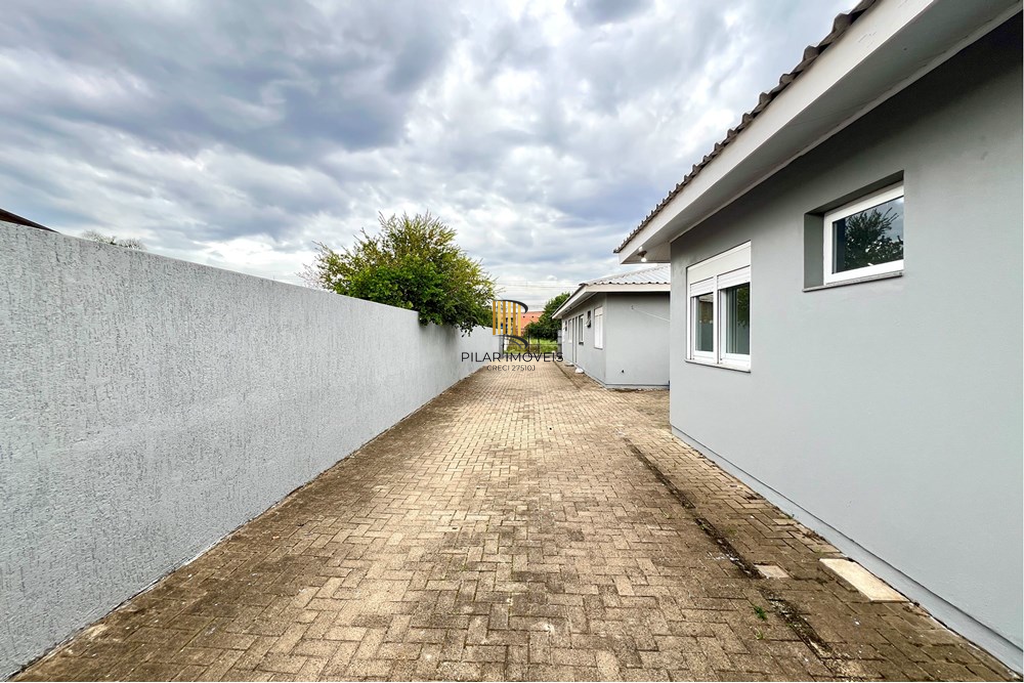 Casa 2 dormitórios no bairro Niterói