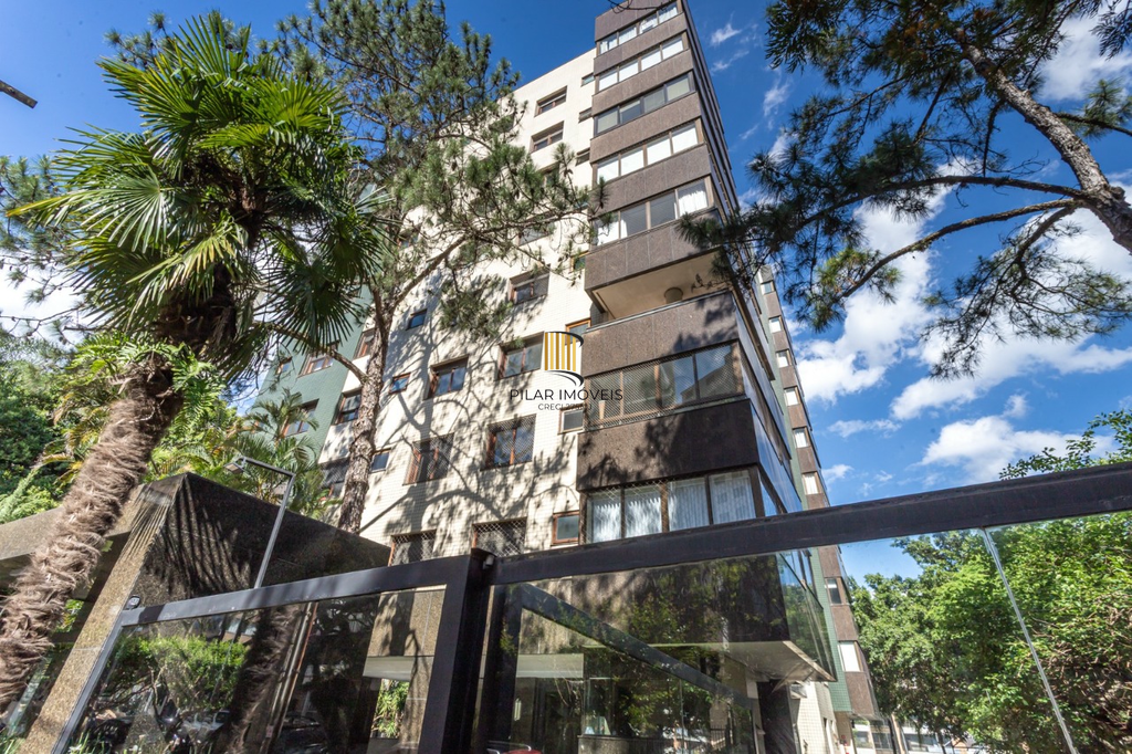 Apartamento 4 dormitórios no bairro Bela Vista