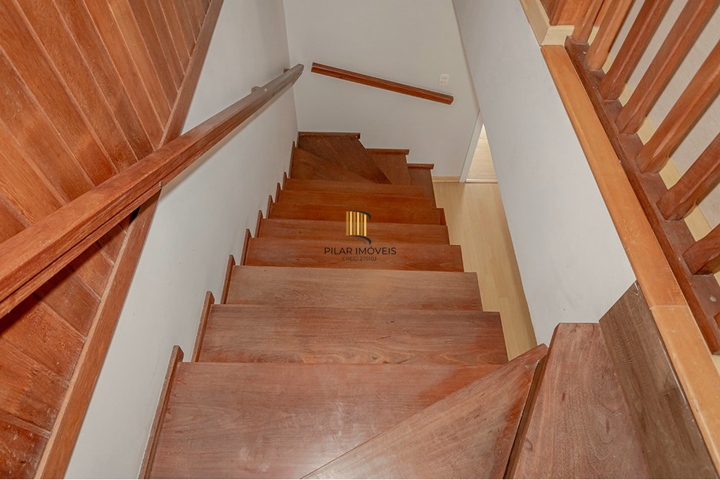 Casa 3 dormitórios no bairro Chácara das Pedras