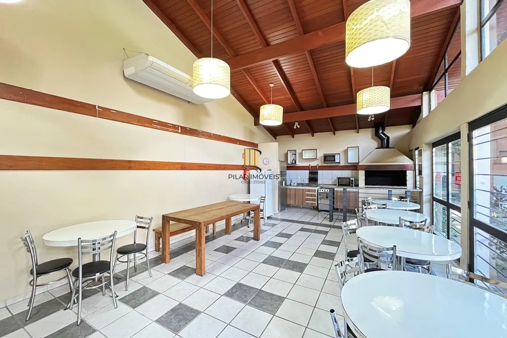 Apartamento 3 dormitórios no bairro Guarujá