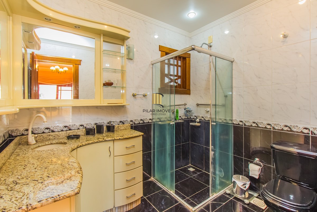 Casa 4 dormitórios no bairro Estância Velha
