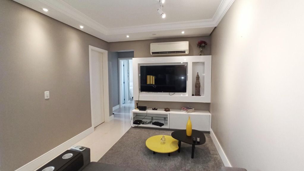 Apartamento 3 dormitórios no bairro Santana