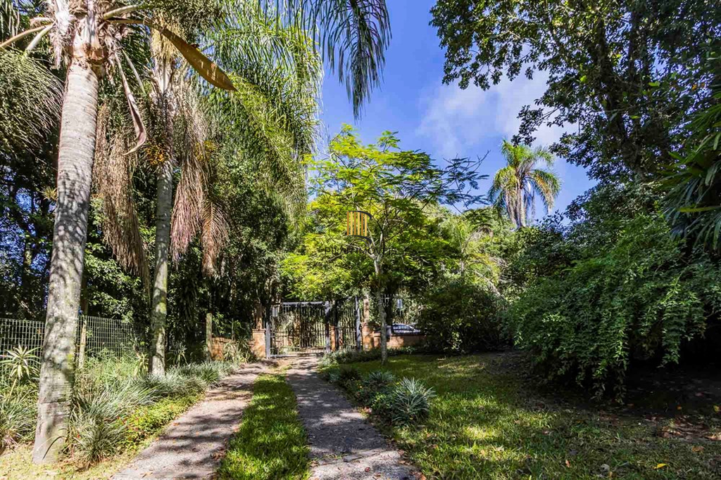 Casa 4 dormitórios no bairro Belém Novo