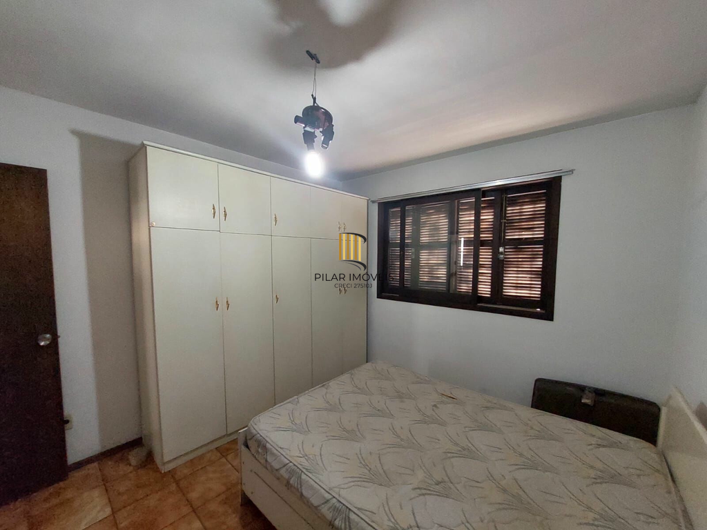 Casa 5 dormitórios no bairro Rio Branco