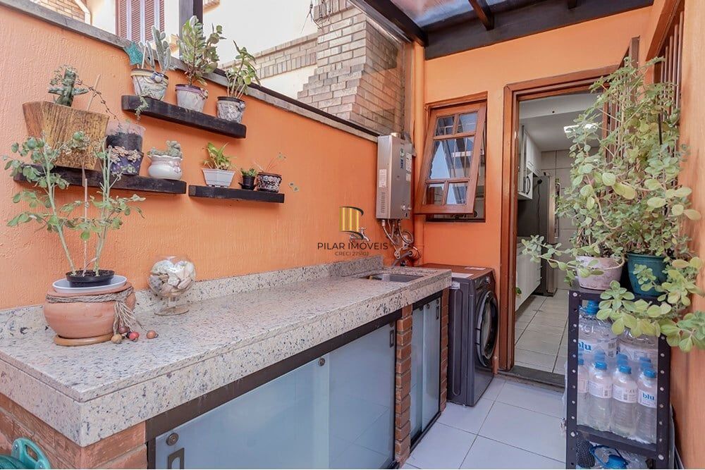 Casa de Condomínio 3 dormitórios no bairro Tristeza