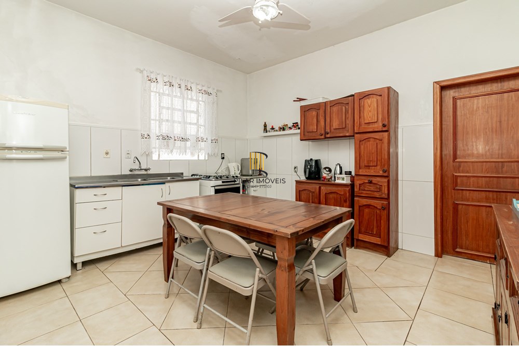 Casa 3 dormitórios no bairro Petrópolis