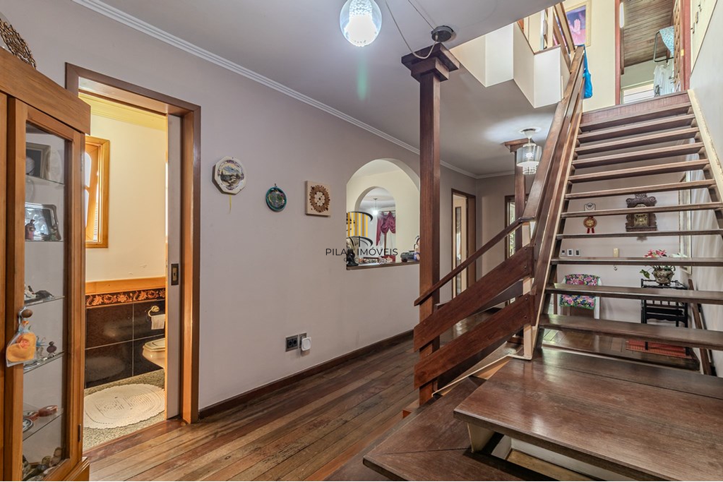 Casa 3 dormitórios no bairro Chácara das Pedras