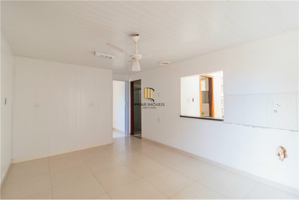 Casa 5 dormitórios no bairro Partenon