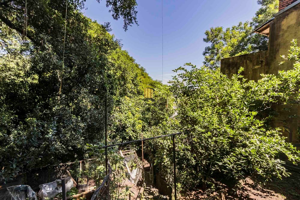 Casa de Condomínio 3 dormitórios no bairro Santa Tereza