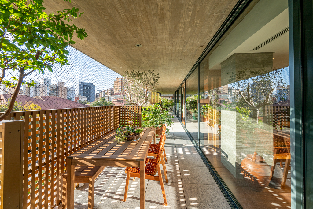 Apartamento 3 dormitórios no bairro Petrópolis