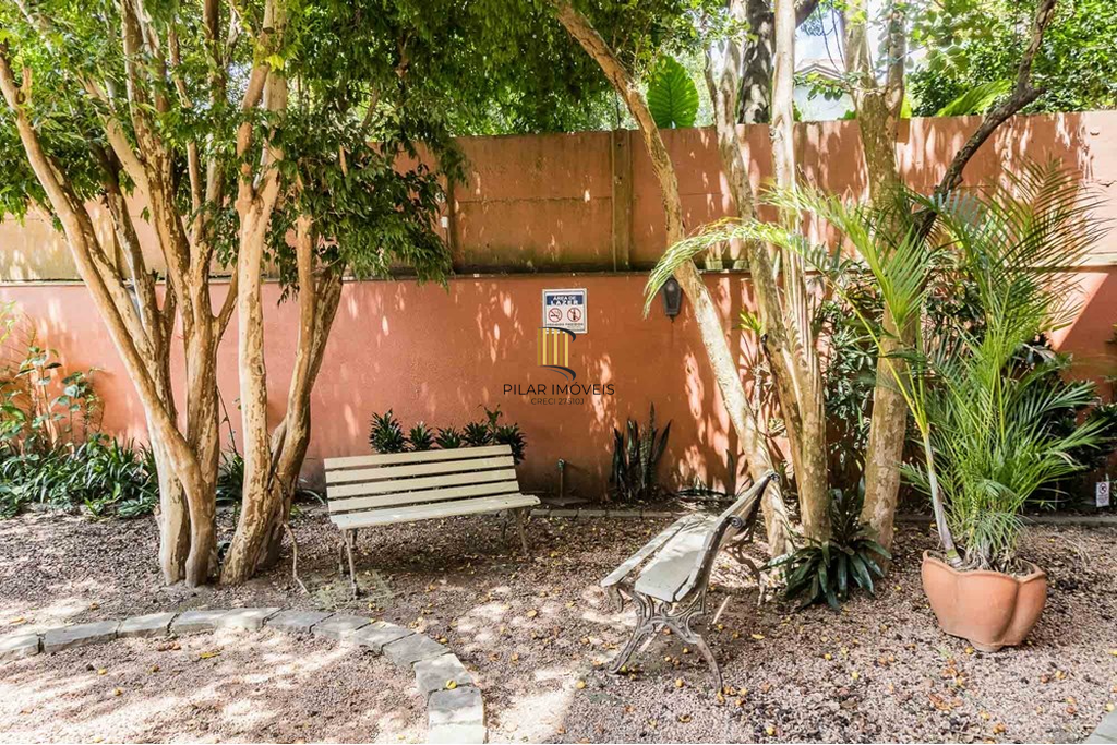 Casa de Condomínio 3 dormitórios no bairro Teresópolis