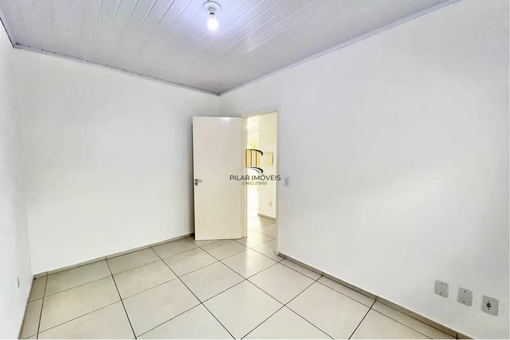Casa 2 dormitórios no bairro Niterói