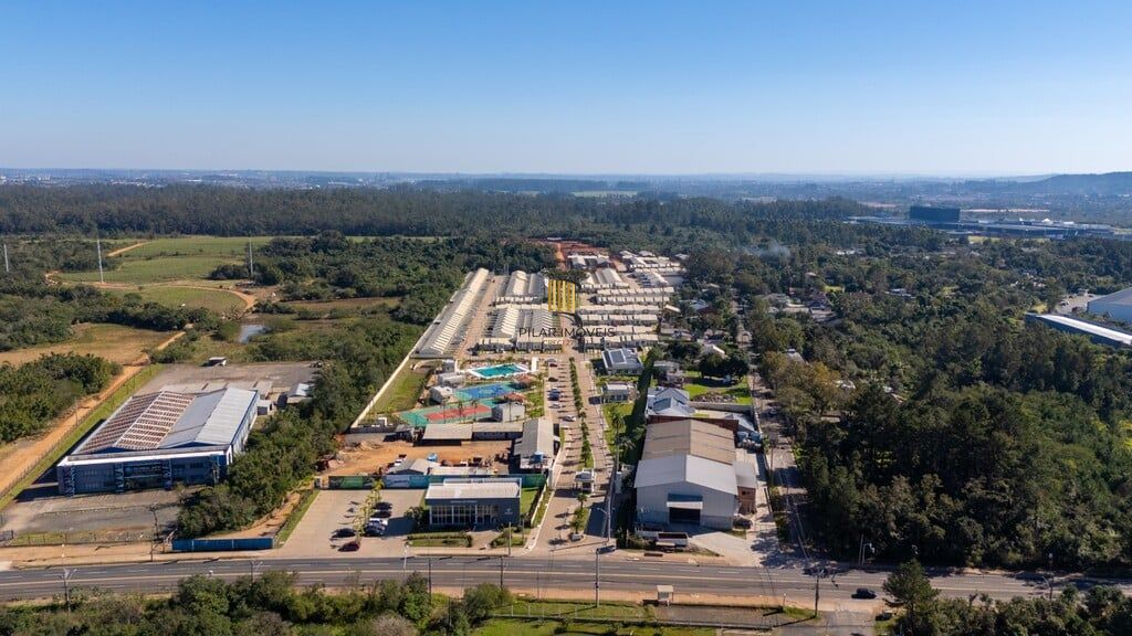 Casa de Condomínio 3 dormitórios no bairro Sítio Túnel Verde