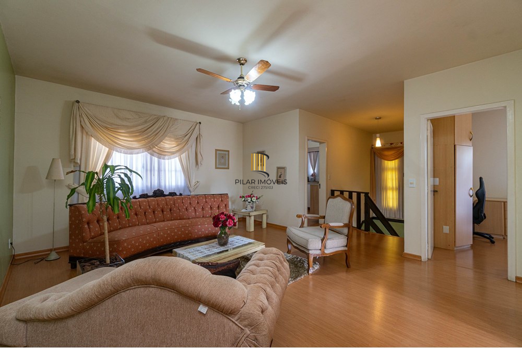 Casa 4 dormitórios no bairro Marechal Rondon