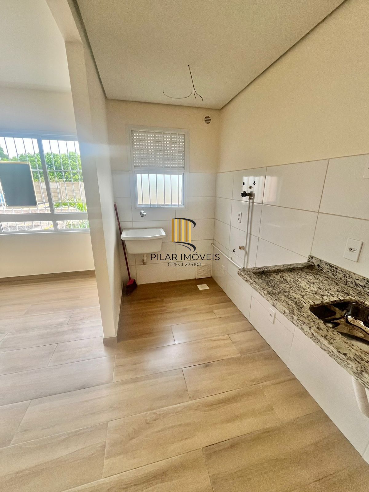 Apto 02 dorm com vaga, térreo, Pq Santa Fé, 50 m², aceita financiamento e FGTS