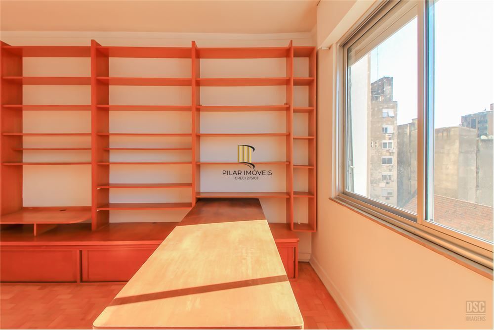 Apartamento 4 dormitórios no bairro Centro Histórico