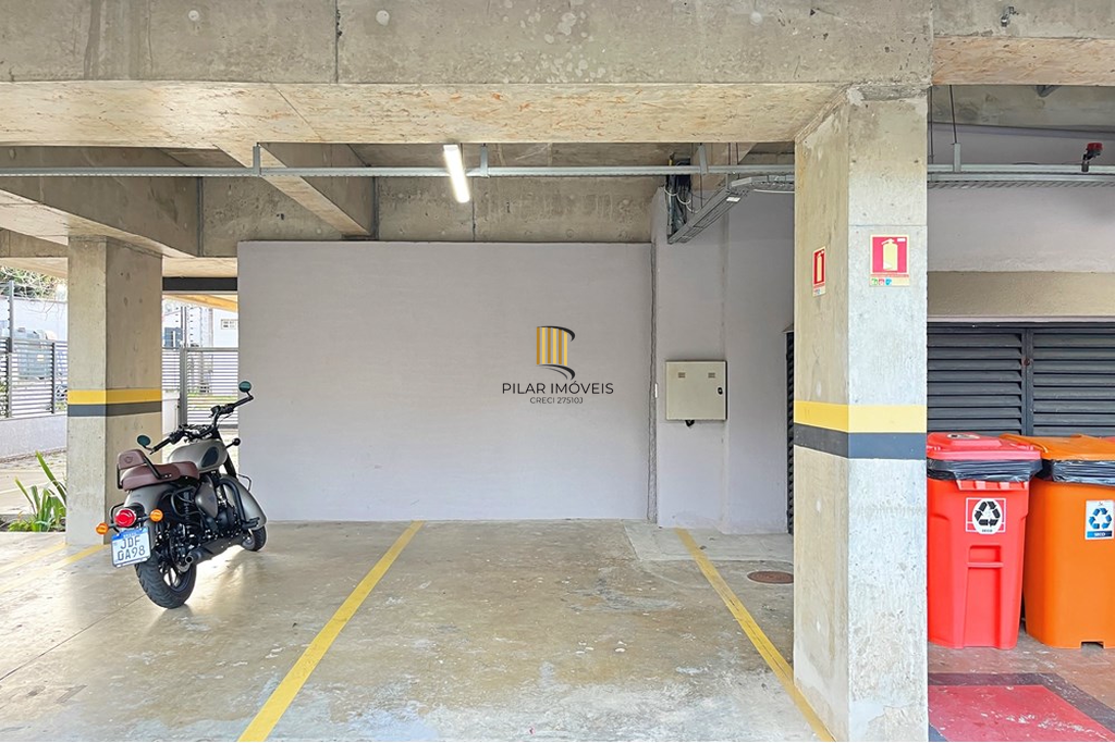 Apartamento 2 dormitórios no bairro Glória