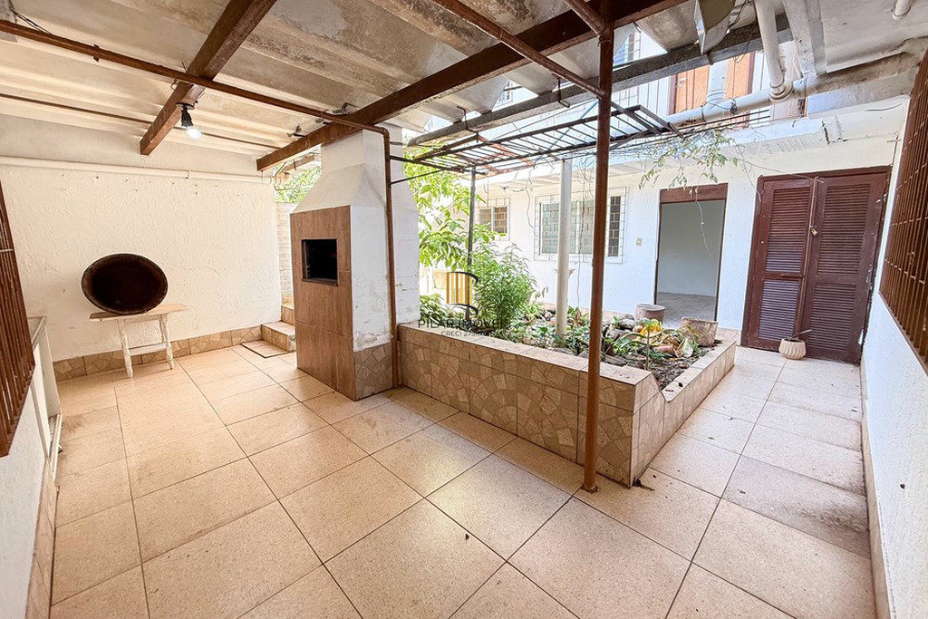 Casa 5 dormitórios no bairro São José