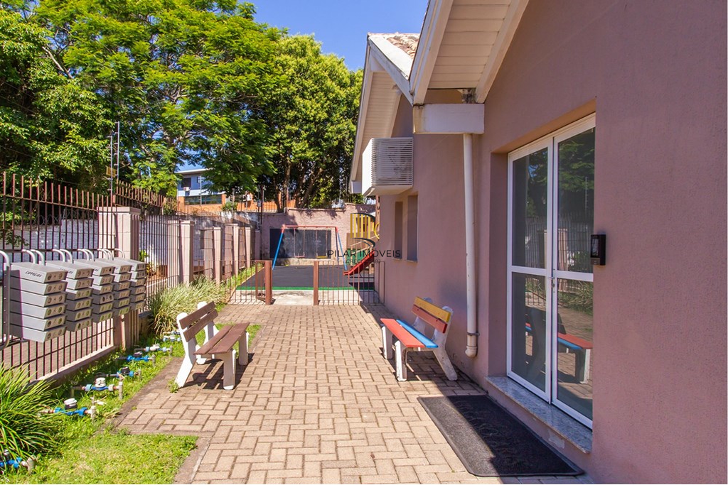 Casa de Condomínio 2 dormitórios no bairro Vila Nova