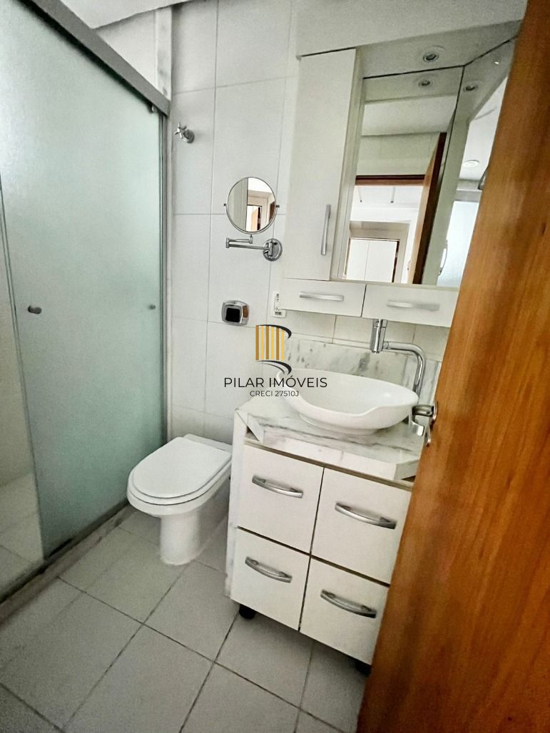 Apartamento 2 dormitórios no bairro Passo da Areia
