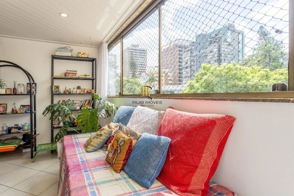 Apartamento 3 dormitórios no bairro Petrópolis