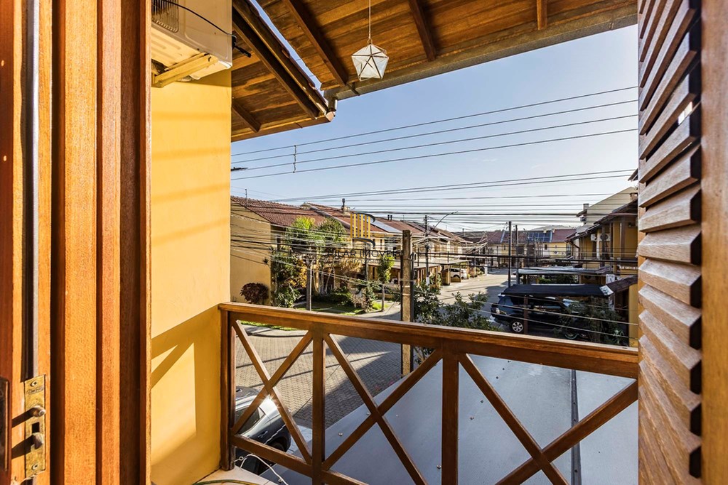 Casa de Condomínio 2 dormitórios no bairro Hípica