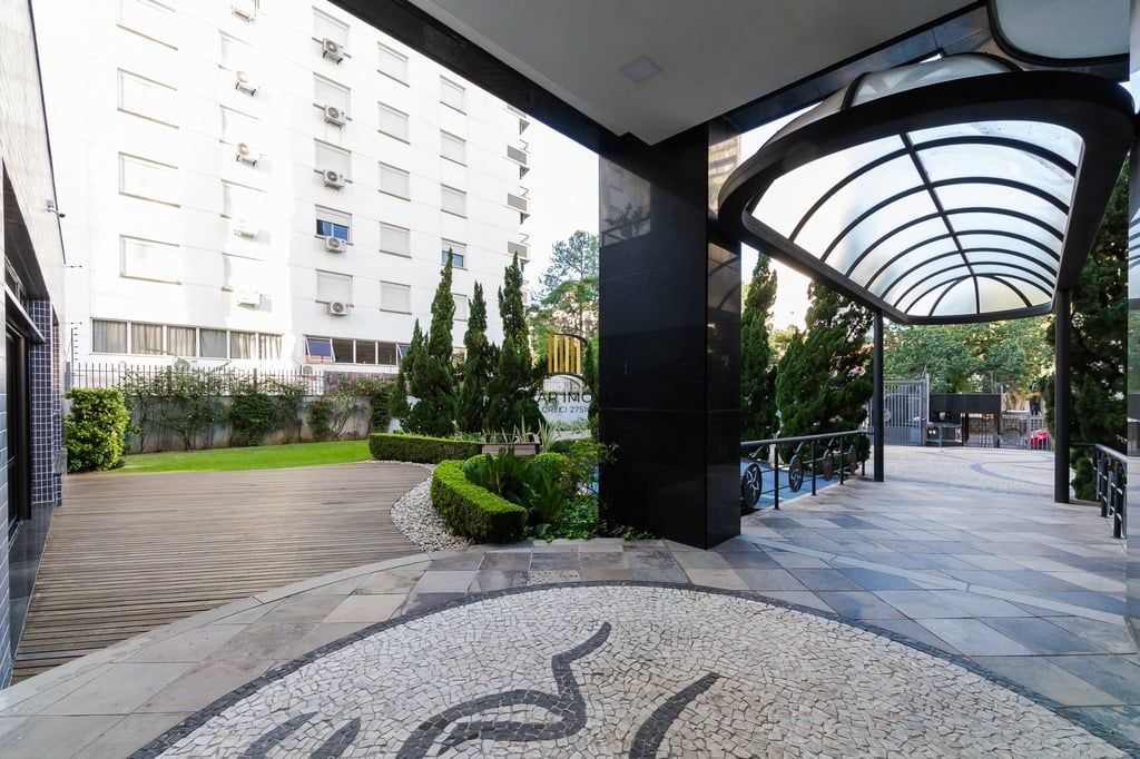 Apartamento 4 dormitórios no bairro Bela Vista
