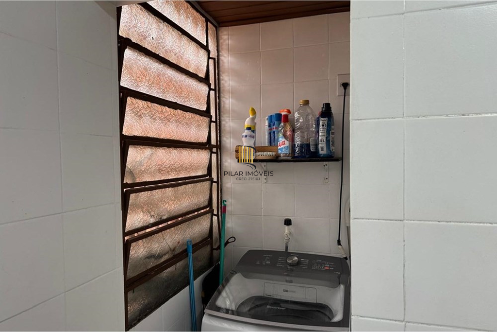 Apartamento 2 dormitórios no bairro Rubem Berta