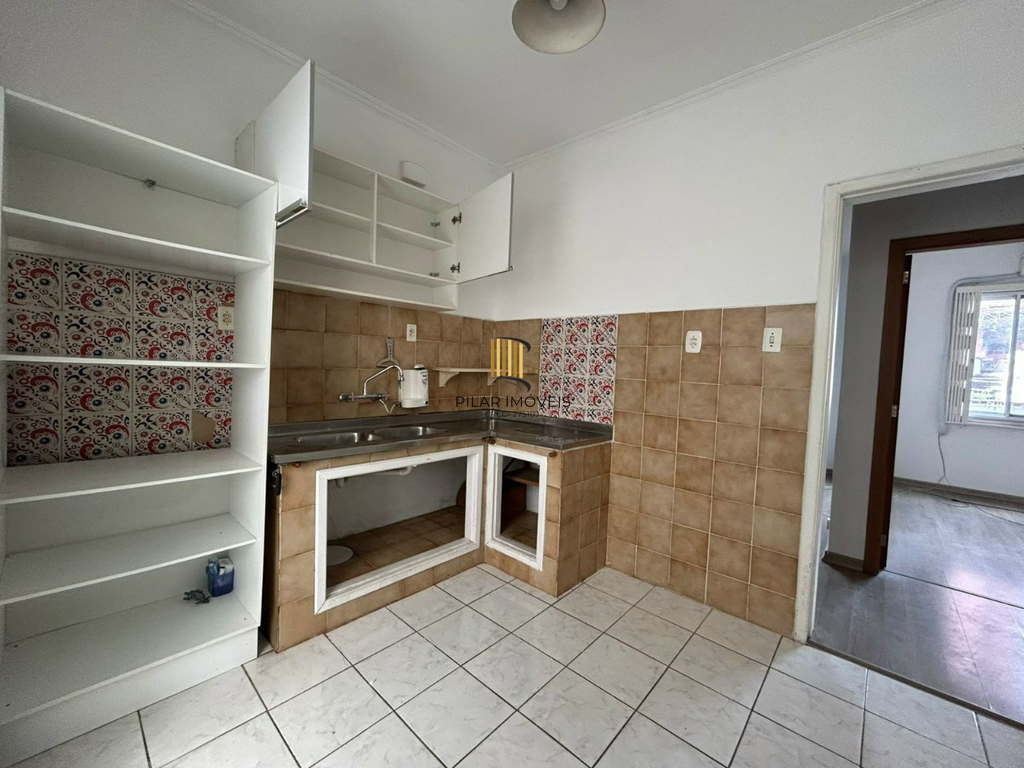 Apartamento 3 dormitórios no bairro Menino Deus