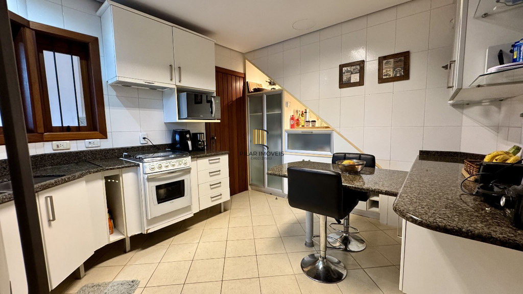 Casa 3 dormitórios no bairro Ipanema