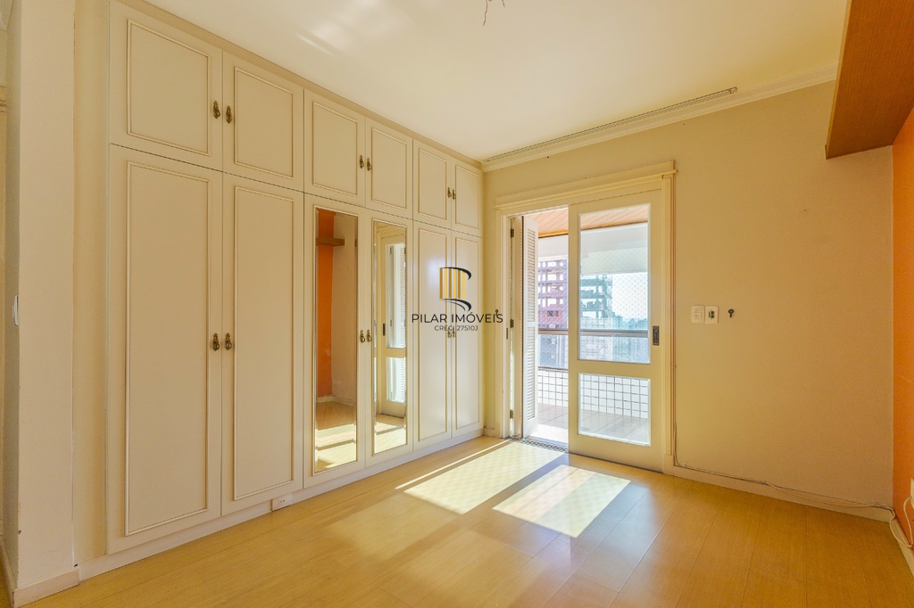 Apartamento 3 dormitórios no bairro Petrópolis