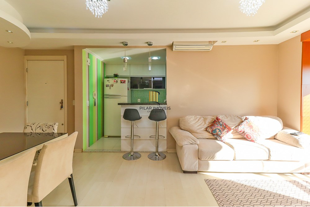 Apartamento 3 dormitórios no bairro Vila Ipiranga