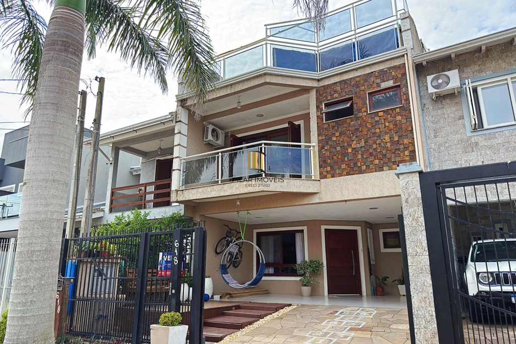 Casa de Condomínio 3 dormitórios no bairro Hípica