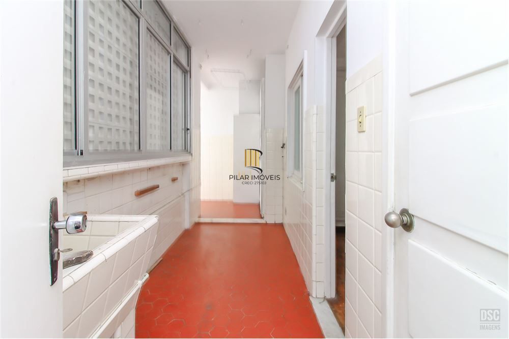 Apartamento 4 dormitórios no bairro Centro Histórico